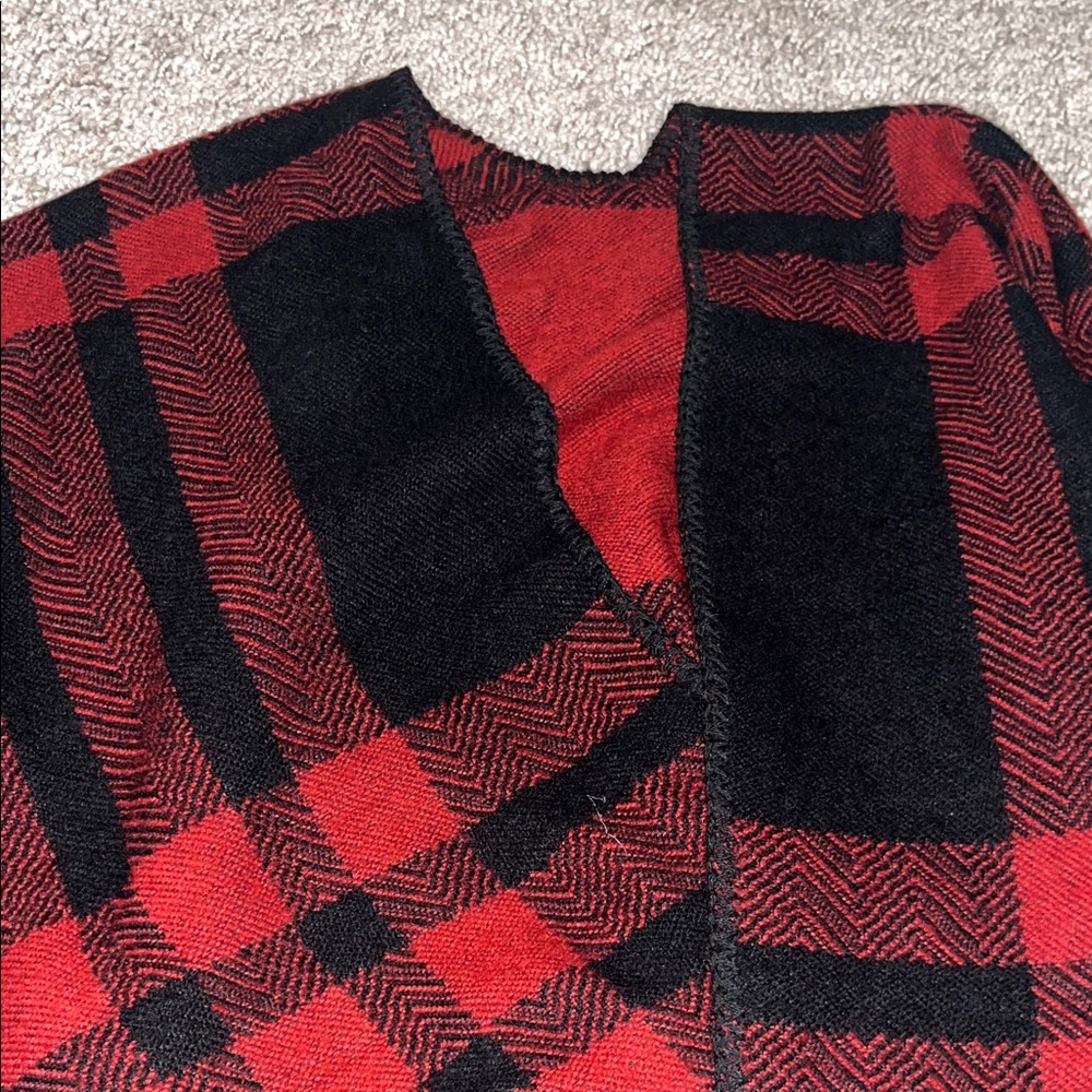 Plaid Red and Black Reversible Poncho/Shawl - Picture 2 of 3